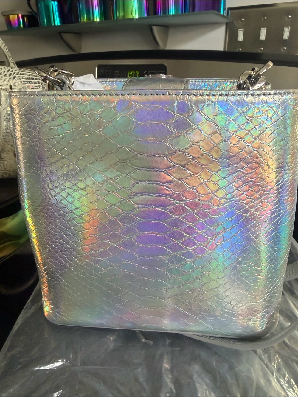 Brahmin Silver Silverleaf Iridescent Mod Mini Amelia -BNWT - Picture 3 of 9